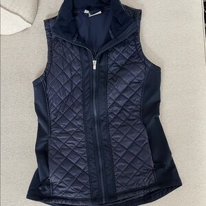 Athleta Quilted Navy Zip-Up Sleeveless Vest